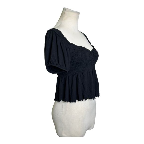 Urban Outfitters black Cropped Short Sleeves Peasant Top size Small - Picture 9 of 13